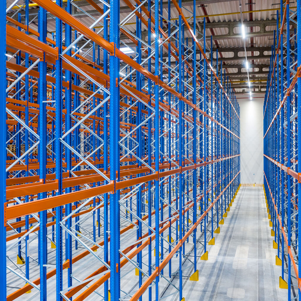 Montaż antresoli i regałów wysokiego składowania